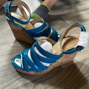 Turquoise wedges.